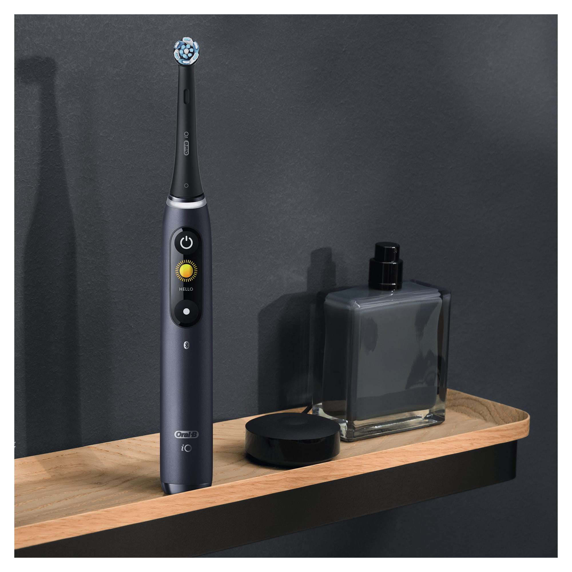 Oral-B iO-Zahnbürste Serie 8, schwarz-Onyx